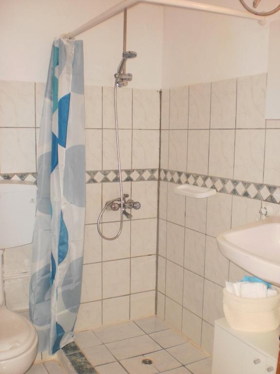 Virginia'S Beachfront Apartments Kavos Room photo